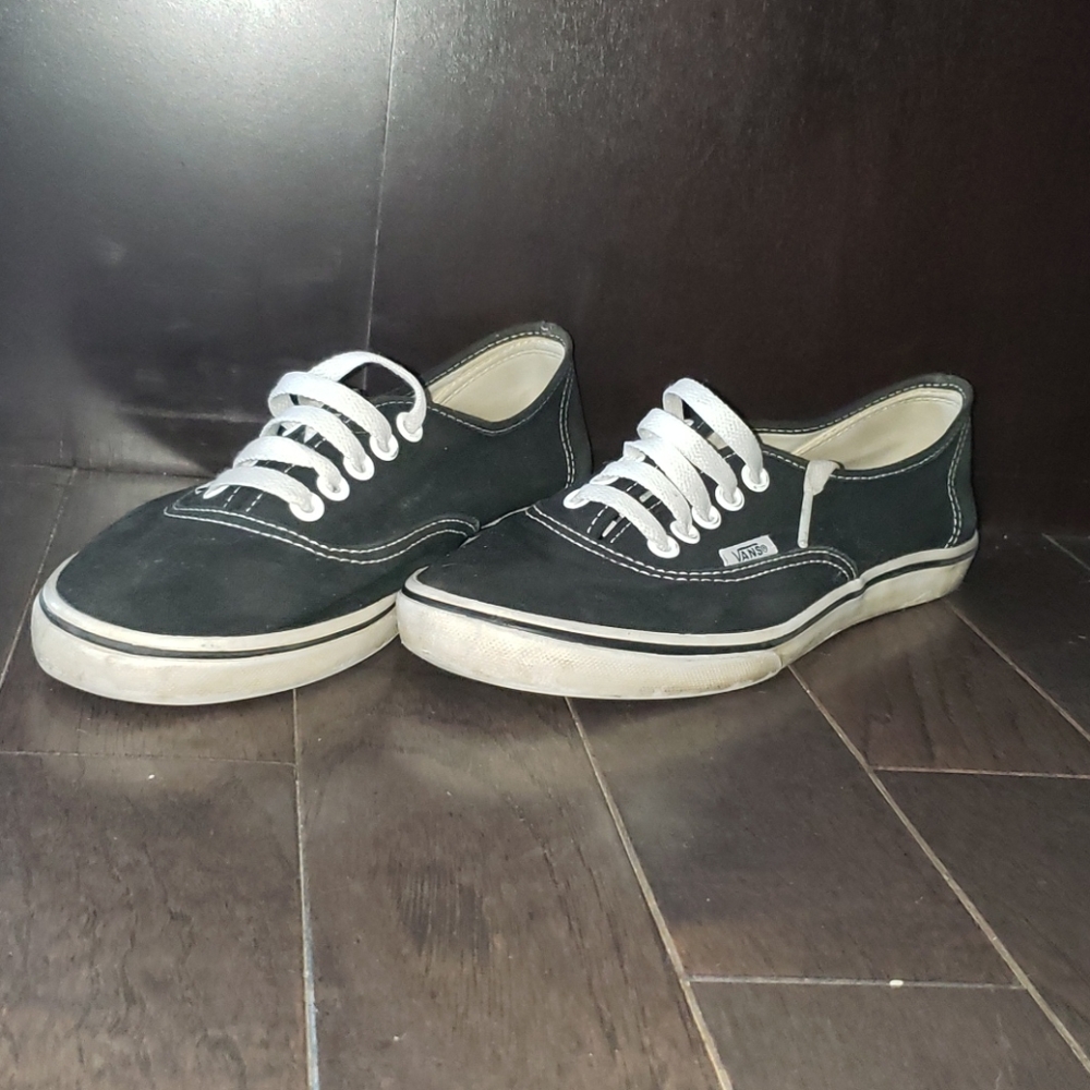 Black Van's